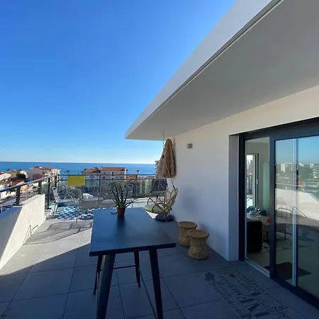 06bb2 - Unique In Sur Cagnes-sur-Mer